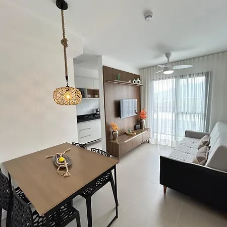 Apartamento mobiliado, com piscina e estacionamento na Barra da Tijuca-2